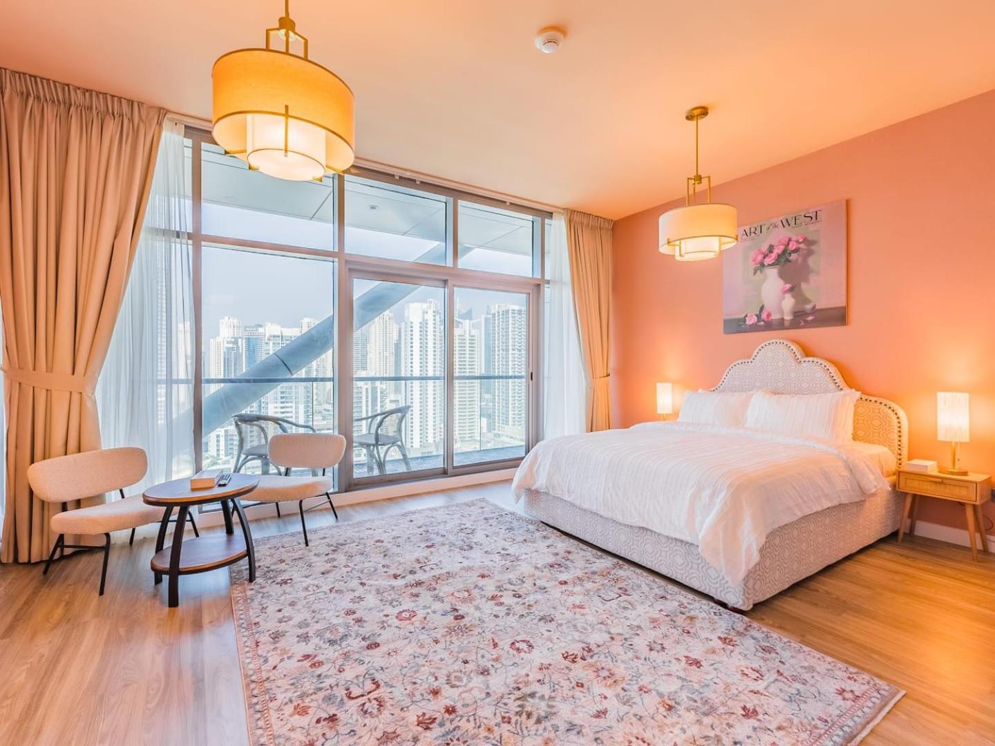 Apartment King Bed Studio Near Metro Pool Fast Wifi