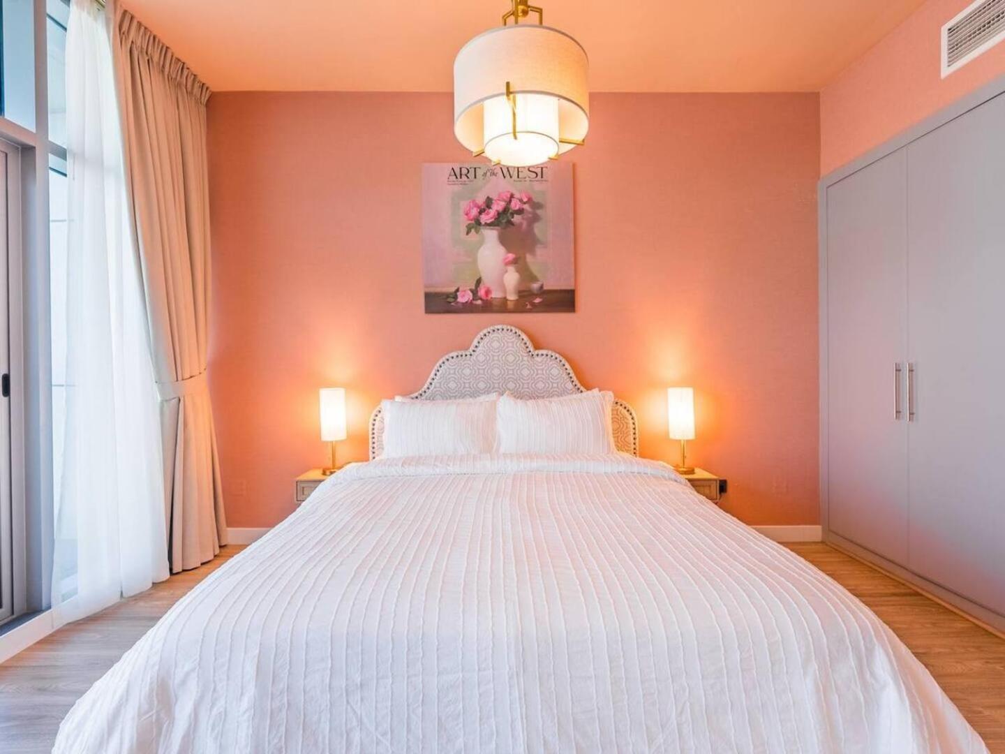 Apartment King Bed Studio Near Metro Pool Fast Wifi